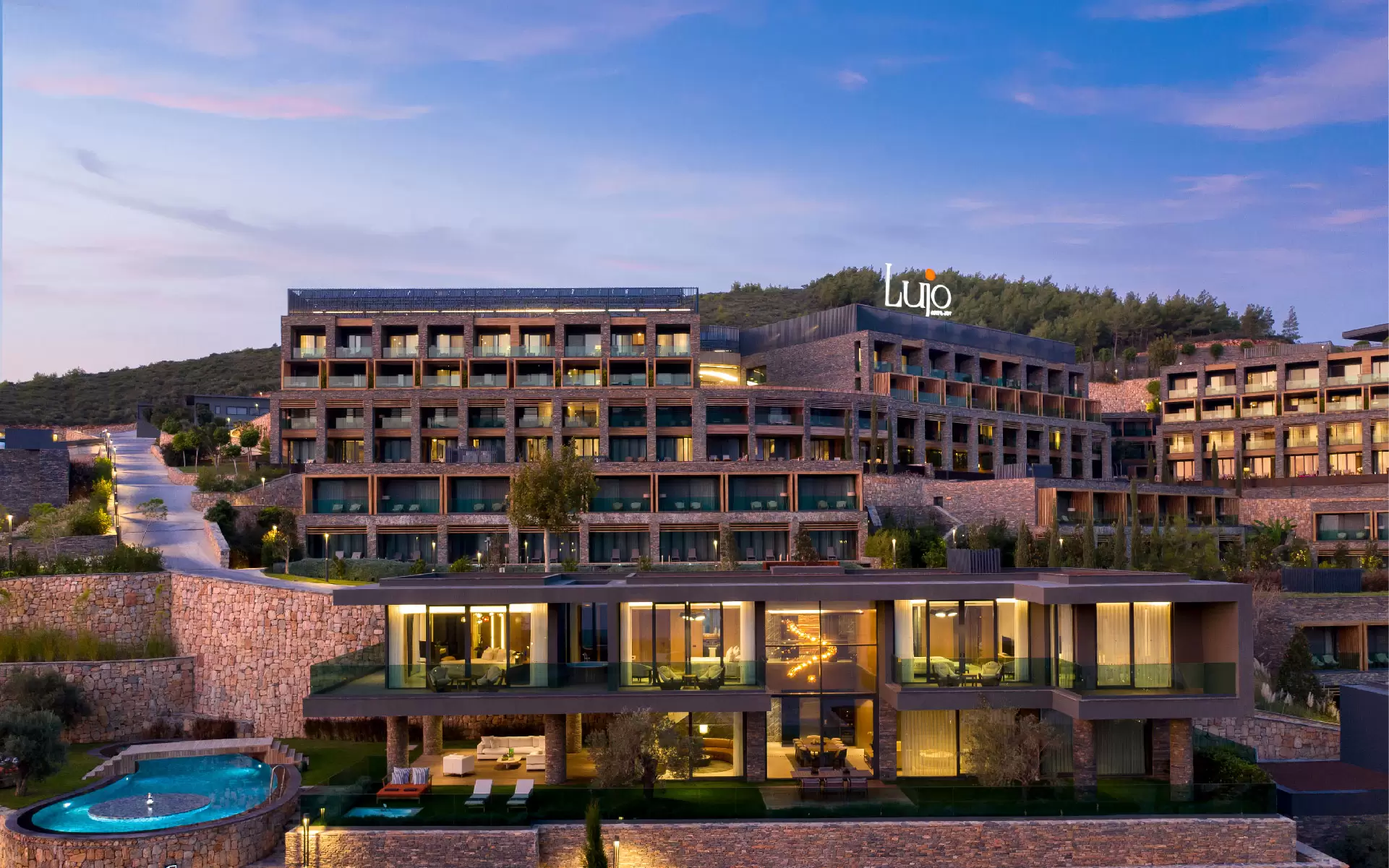 Lujo Hotel